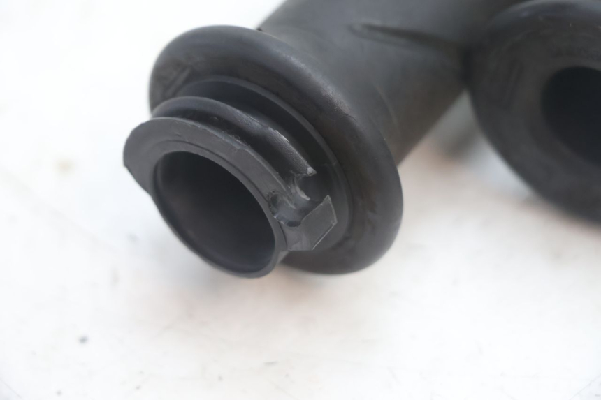 photo de MANETE DO ACELERADOR PEUGEOT LUDIX 50 (2005 - 2007) - Zoom do estado de desgaste