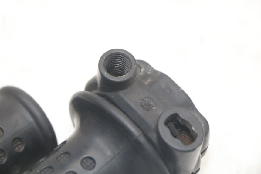 photo de MANETE DO ACELERADOR PIAGGIO MP3 LT 400 (2007 - 2012) - Ampliação técnica