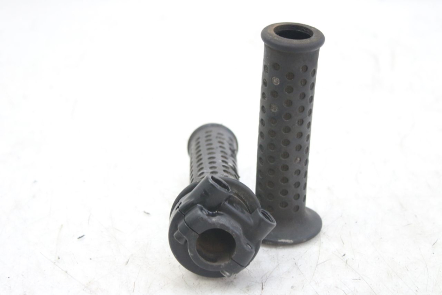photo de MANETE DO ACELERADOR PIAGGIO MP3 RL 250 (2006 - 2010) - Detalhe da peça