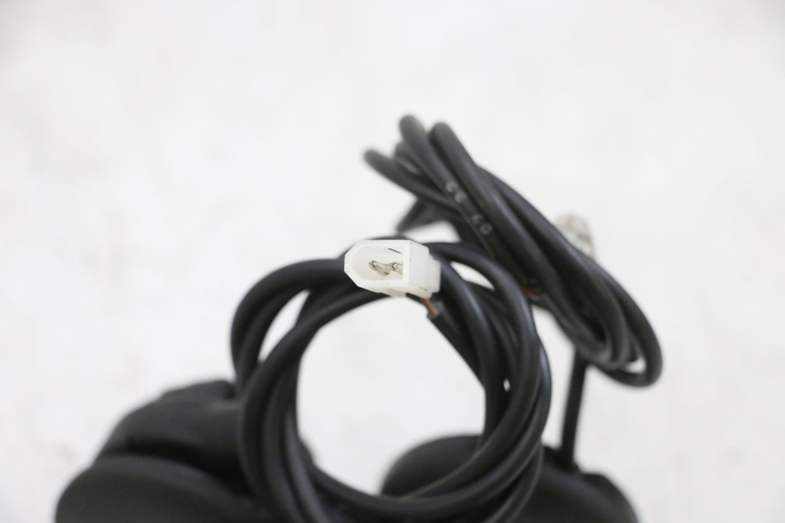 photo de MANETE DO ACELERADOR PIAGGIO MP3 500 (2016 - 2018) - Ampliação técnica