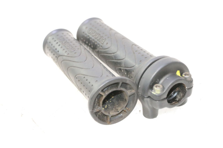 photo de MANETE DO ACELERADOR PIAGGIO MP3 500 (2011 - 2015) - Ampliação técnica