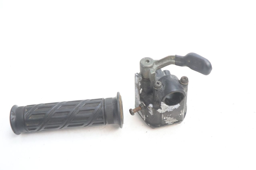 photo de Manete do acelerador KYMCO MXU R 250 (2004 - 2010) - Detalhe da peça