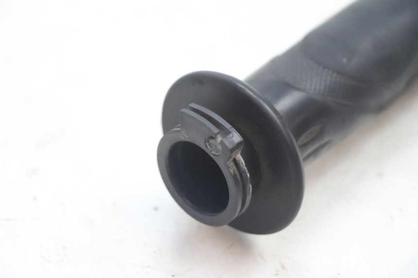 photo de Punho do acelerador IMF INDUSTRIE NEW PACH 2T 50 (2014 - 2020) - Detalhe da peça
