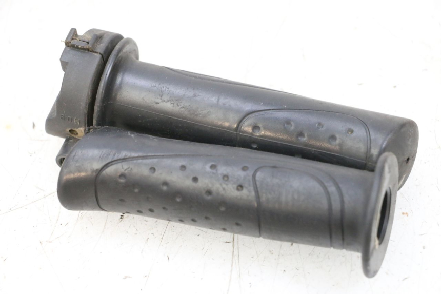 photo de MANETE DO ACELERADOR SYM ORBIT 2 50 (2008 - 2014) - Vista geral