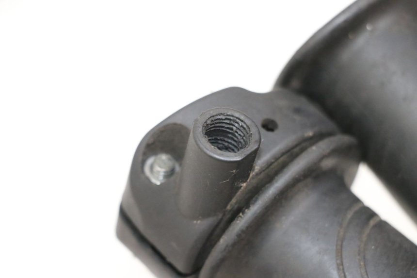 photo de MANETE DO ACELERADOR SYM ORBIT III 3 4T 50 (2018 - 2021) - Zoom do estado de desgaste