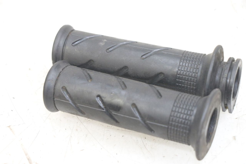 photo de MANETE DO ACELERADOR HONDA PCX (JF28) 125 (2009 - 2011) - Detalhe da peça