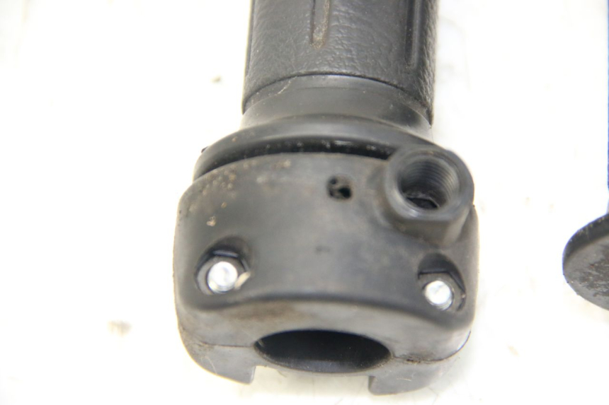 photo de MANETE DO ACELERADOR HONDA PES PS I 125 (2006 - 2012) - Detalhe da peça
