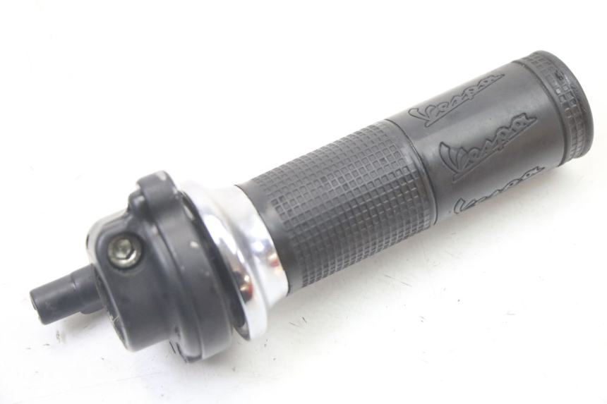photo de MANETE DO ACELERADOR PIAGGIO VESPA LX 2T 50 (2005 - 2013) - Detalhe da peça