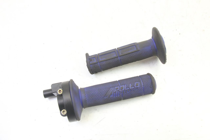 photo de MANETE DO ACELERADOR APOLLO RFZ 125 - Vista principal