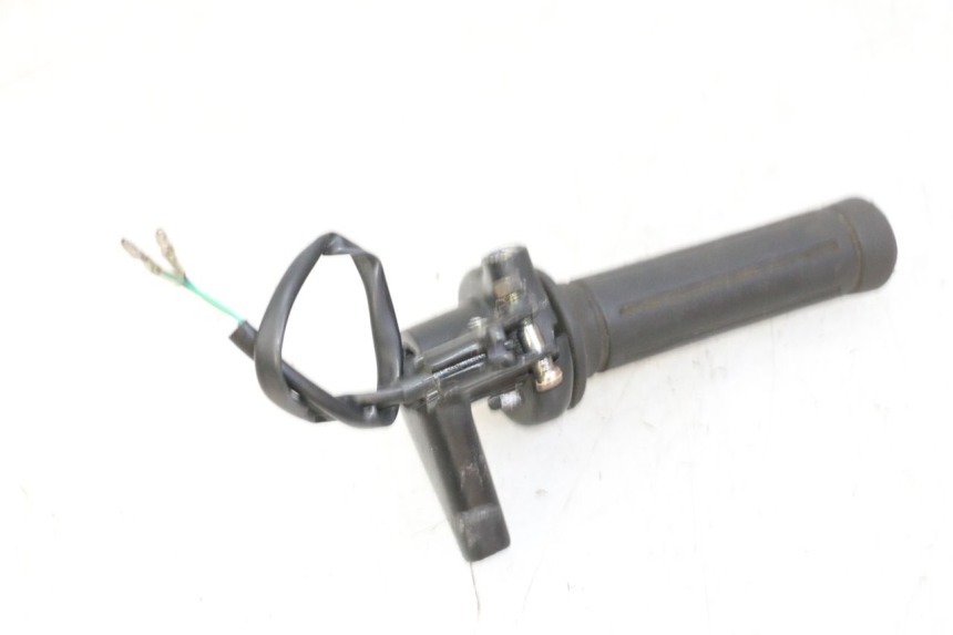 photo de MANETE DO ACELERADOR HONDA SCV LEAD 100 (2003 - 2007) - Outro ângulo de visão