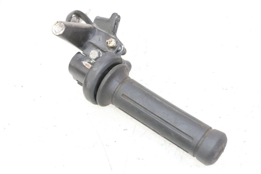photo de MANETE DO ACELERADOR HONDA SCV LEAD 100 (2003 - 2007) - Pontos de fixação