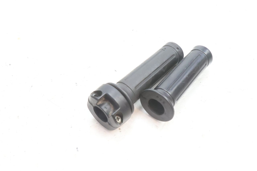 photo de Manete do acelerador HONDA SH 125 (2001 - 2003) - Detalhe da peça