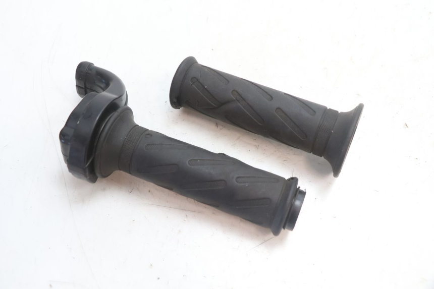 photo de MANETE DO ACELERADOR SUZUKI SV S 650 (2003 - 2009) - Vista principal