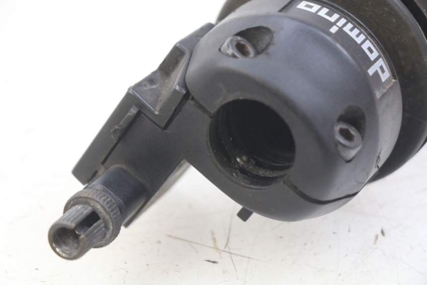photo de MANETE DO ACELERADOR APRILIA SX 50 (2011 - 2017) - Outro ângulo de visão