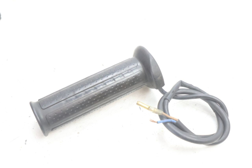 photo de MANETE DO ACELERADOR YAMAHA TDM ABS 900 (2002 - 2014) - Marcações e referências