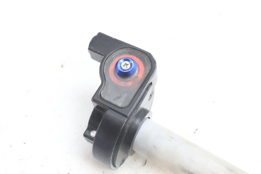 photo de Punho do acelerador HUSABERG TE 250 (2011 - 2014) - Detalhe da peça