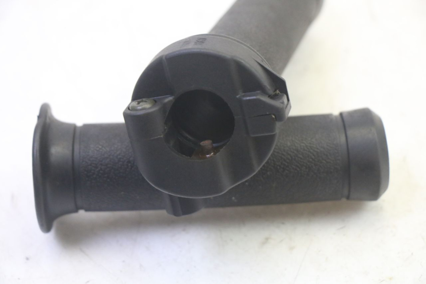 photo de MANETE DO ACELERADOR PEUGEOT TWEET PRO EFI 4T 50 (2021 - 2022) - Detalhe da peça
