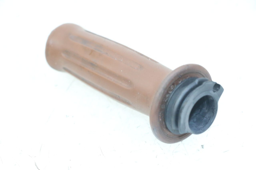 photo de MANETE DO ACELERADOR YAMAHA WHY 50 (1998 - 2000) - Detalhe da peça