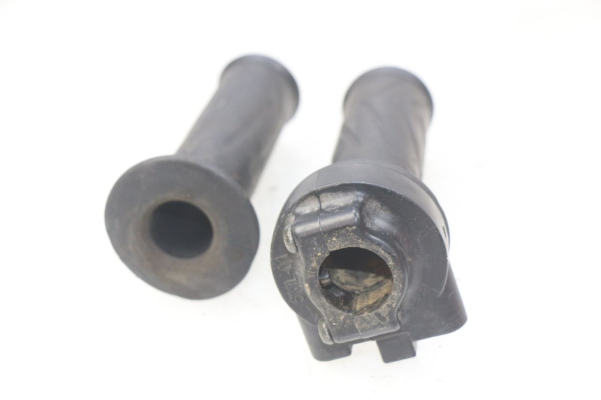 photo de MANETE DO ACELERADOR YAMAHA XMAX X-MAX 125 (2006 - 2009) - Ampliação técnica