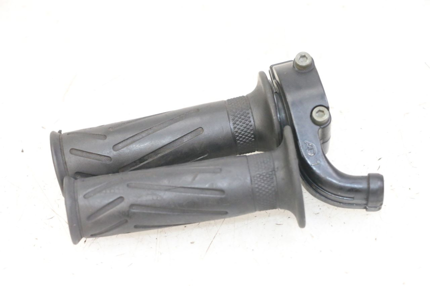 photo de MANETE DO ACELERADOR YAMAHA FZS FAZER 600 (2001 - 2003) - Vista geral