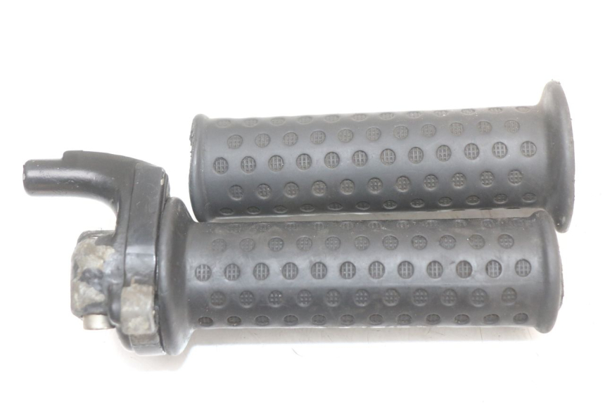 photo de MANETE DO ACELERADOR PIAGGIO ZIP 2T 50 (2009 - 2019) - Detalhe da peça