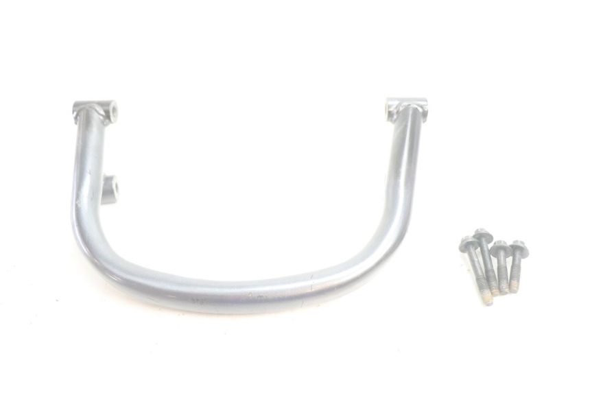 photo de ALÇA TRASEIRA YAMAHA BW'S BWS 125 (2010 - 2013) - Detalhe da peça
