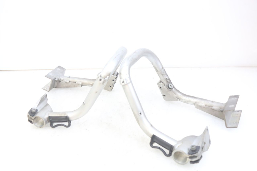 photo de ALÇA TRASEIRA BMW C1 125 (2000 - 2003) - Zoom do estado de desgaste