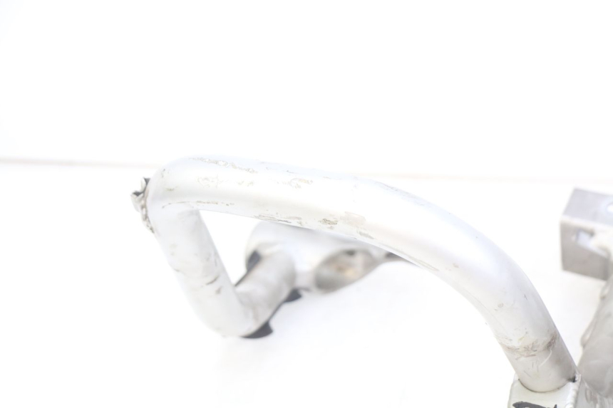 photo de ALÇA TRASEIRA BMW C1 125 (2000 - 2003) - Pontos de fixação