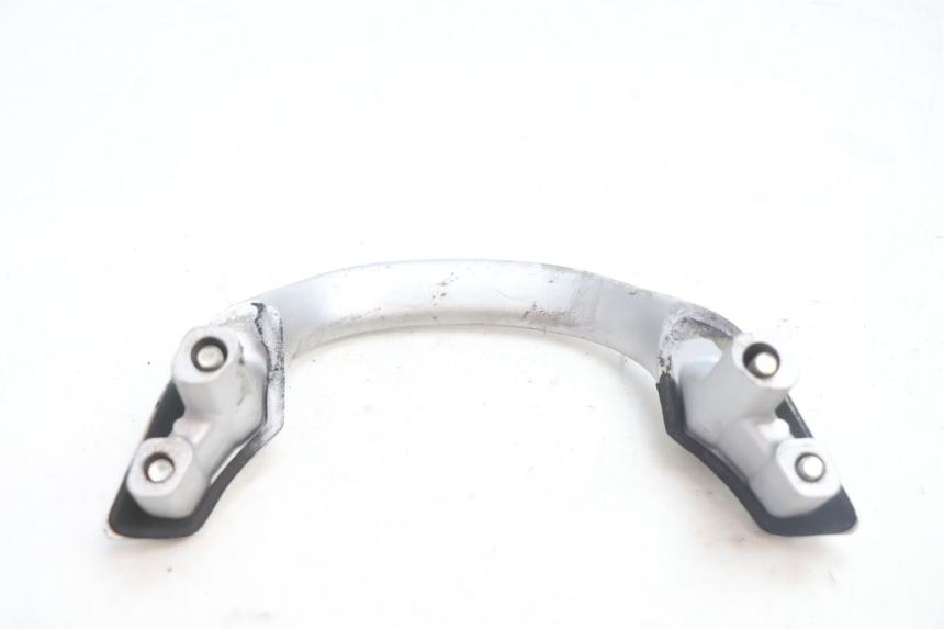 photo de ALÇA TRASEIRA HONDA CB F HORNET 600 (2005 - 2006) - Estado da superfície
