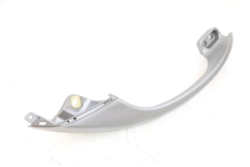 photo de PUNHO TRASEIRO DIREITO SUZUKI BURGMAN 650 (2013 - 2020) - Vista principal