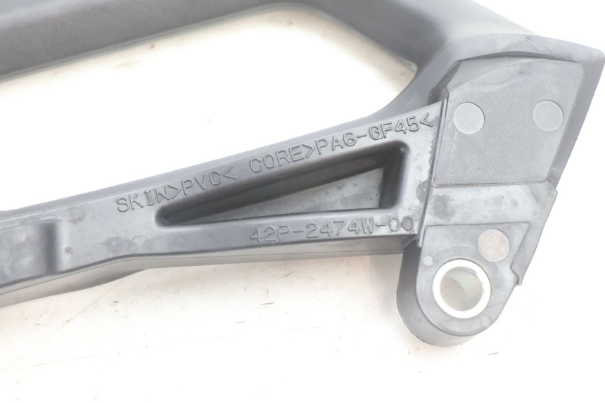 photo de ALÇA TRASEIRA DIREITA YAMAHA FZ8 800 (2010 - 2016) - Outro ângulo de visão