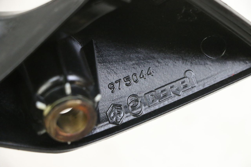 photo de PUNHO TRASEIRO DIREITO GILERA NEXUS 300 (2008 - 2013) - Detalhe da peça