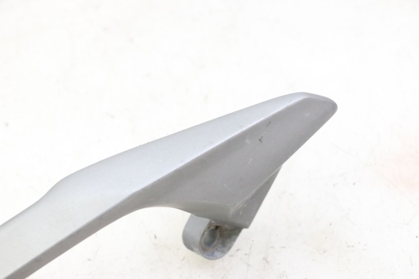 photo de PUNHO TRASEIRO DIREITO SYM JOYMAX 125 (2010 - 2017) - Zoom do estado de desgaste