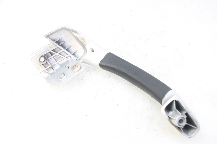 photo de PUNHO TRASEIRO DIREITO PIAGGIO MP3 LT 300 (2010 - 2016) - Detalhe da peça