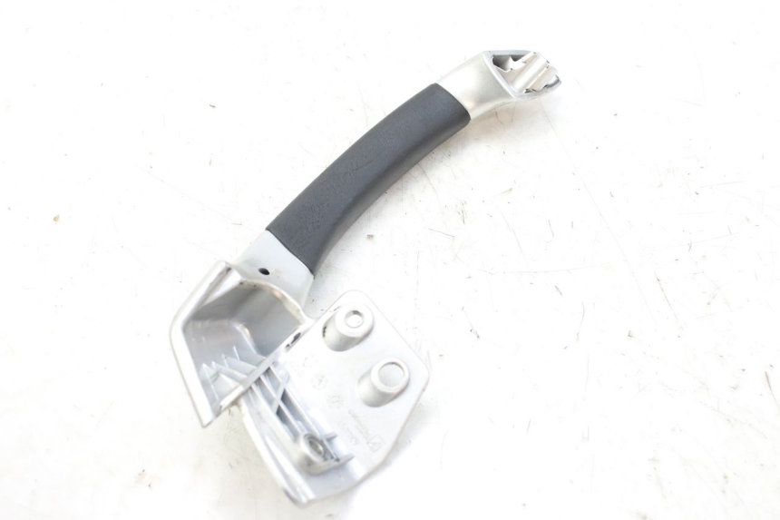 photo de PUNHO TRASEIRO DIREITO PIAGGIO MP3 RL 250 (2006 - 2010) - Detalhe da peça