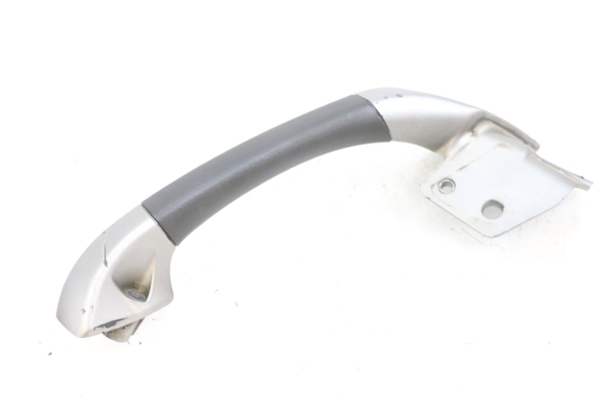photo de PUNHO TRASEIRO DIREITO PIAGGIO MP3 125 (2006 - 2014) - Vista principal