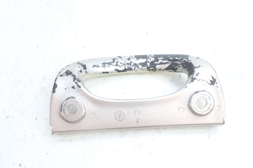 photo de ALÇA TRASEIRA DIREITA YAMAHA NEO'S NEOS 2T 50 (1998 - 2007) - Zoom do estado de desgaste