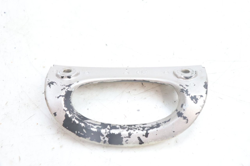 photo de ALÇA TRASEIRA DIREITA YAMAHA NEO'S NEOS 2T 50 (1998 - 2007) - Outro ângulo de visão