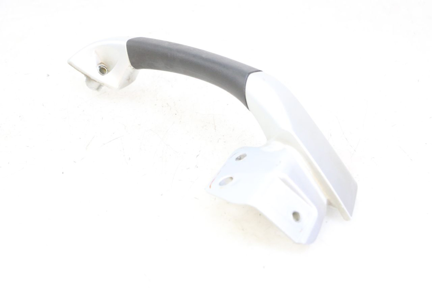photo de PUNHO TRASEIRO DIREITO PIAGGIO MP3 LT 400 (2007 - 2012) - Vista geral
