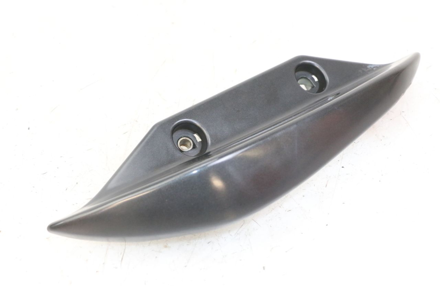 photo de PUNHO TRASEIRO DIREITO SUZUKI BURGMAN 125 (2018 - 2021) - Pontos de fixação