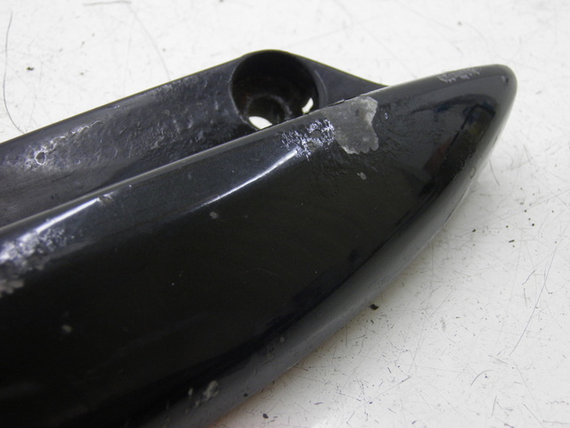 photo de PUNHO TRASEIRO DIREITO SUZUKI UH BURGMAN 125 (2002 - 2006) - Detalhe da peça