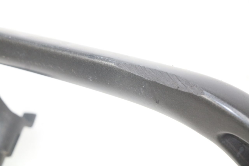 photo de PUNHO TRASEIRO DIREITO YAMAHA XP T-MAX TMAX ABS 530 (2012 - 2015) - Detalhe da peça