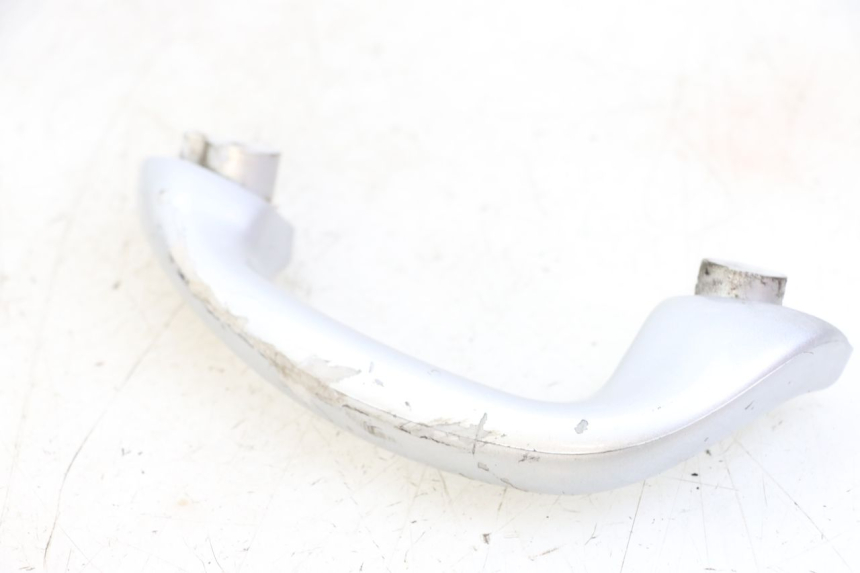 photo de PUNHO TRASEIRO DIREITO YAMAHA NEOS NEO'S 4T 50 (2008 - 2016) - Zoom do estado de desgaste