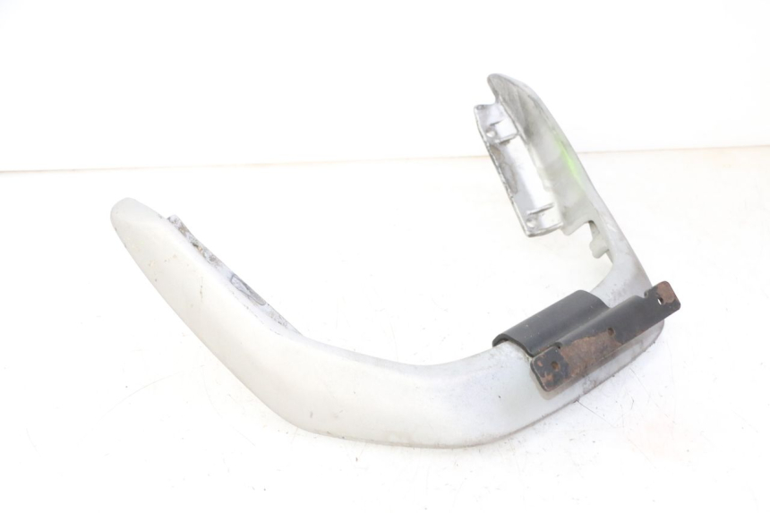 photo de ALÇA TRASEIRA PEUGEOT ELYSTAR 50 (2002 - 2014) - Pontos de fixação