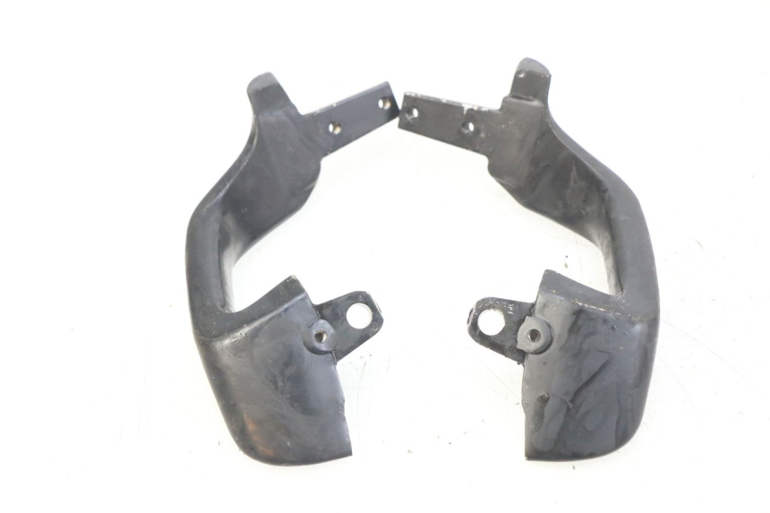 photo de ALÇA TRASEIRA YAMAHA FJ 3CX 1200 (1986 - 1996) - Detalhe da peça