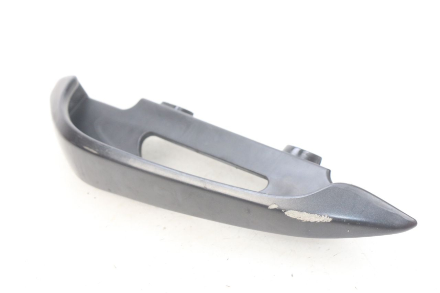 photo de PUNHO TRASEIRO ESQUERDO SUZUKI BURGMAN 125 (2007 - 2014) - Detalhe da peça