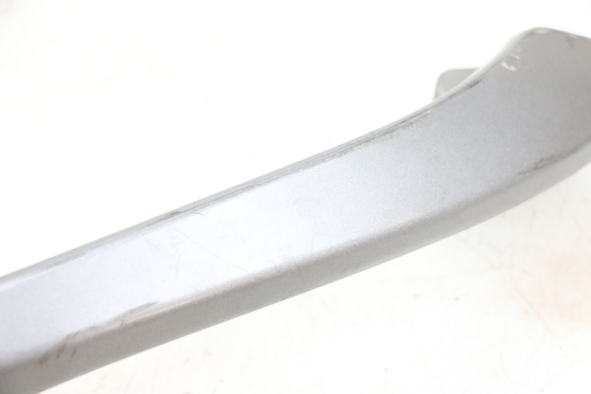 photo de PUNHO TRASEIRO ESQUERDO SUZUKI BURGMAN 650 (2013 - 2020) - Detalhe da peça