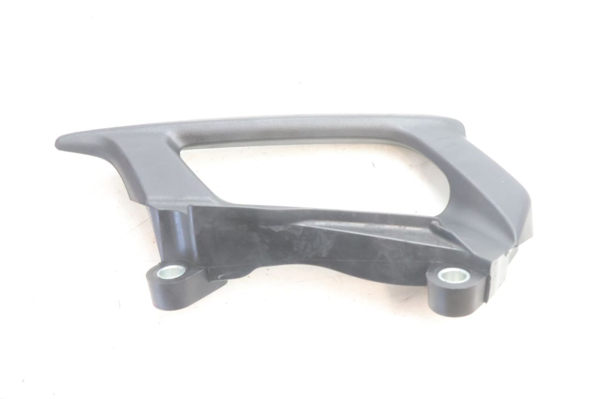 photo de ALÇA TRASEIRA ESQUERDA YAMAHA FZ8 800 (2010 - 2016) - Detalhe da peça