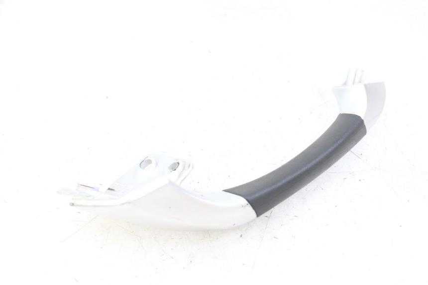 photo de PUNHO TRASEIRO ESQUERDO PIAGGIO MP3 LT 300 (2010 - 2016) - Pontos de fixação