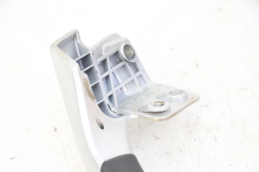 photo de PUNHO TRASEIRO ESQUERDO PIAGGIO MP3 LT 300 (2010 - 2016) - Zoom do estado de desgaste